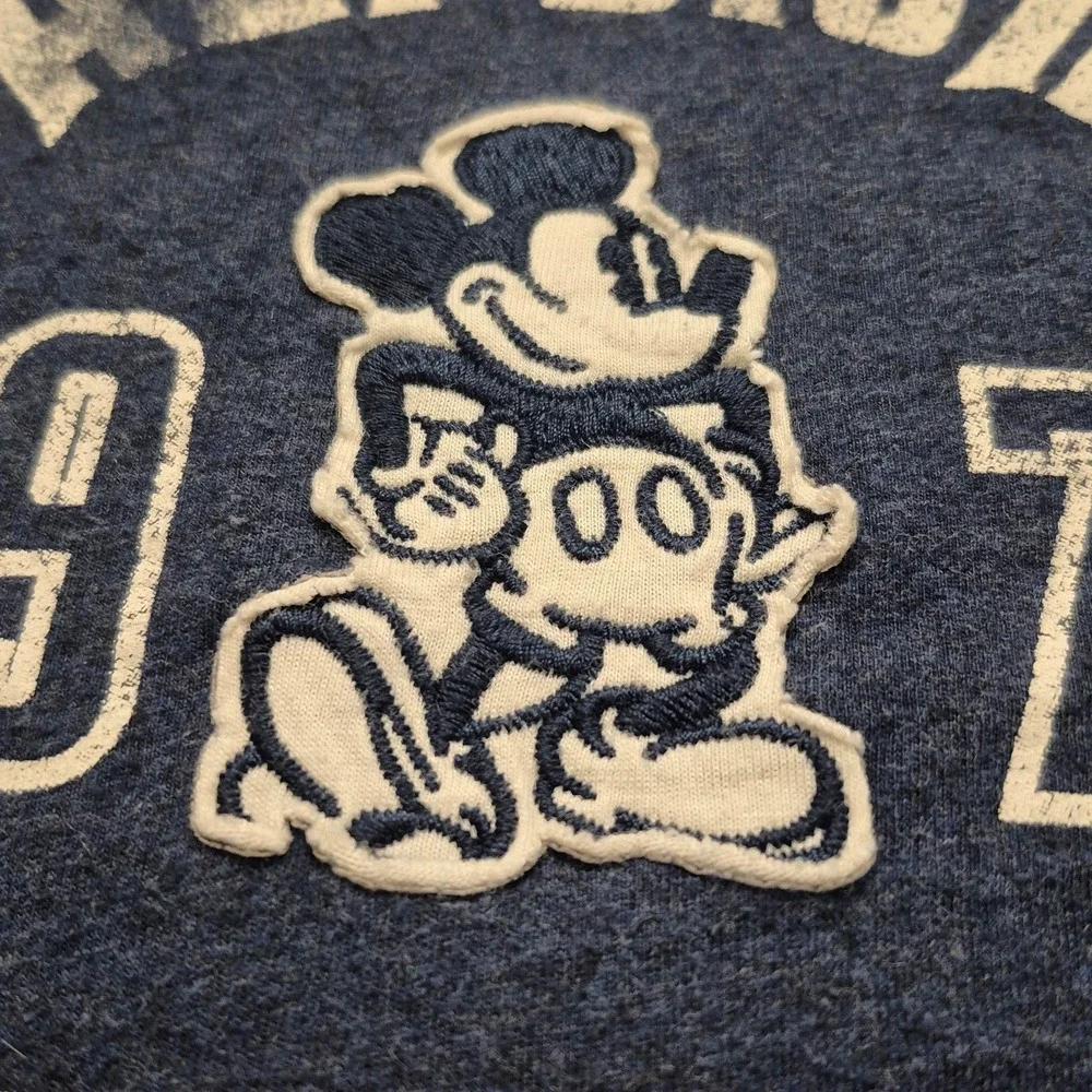 Disney‎ Parks Authentic Brand blue long sleeve t-shirt LG embroidered Mickey